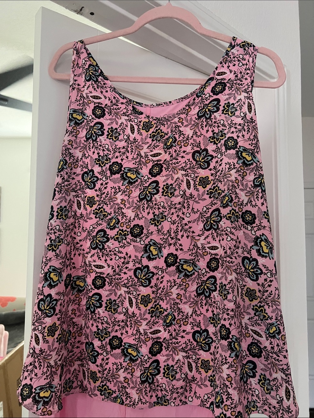 LOFT Pink Floral Print Tank Top